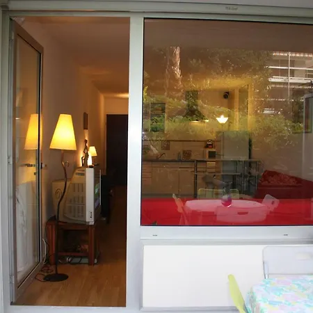 Studio Entierement Renove En Bord De Mer Avec Piscine Apartment *